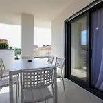 Azulis 7 Pisano - 2Br Apt, 2 Terraces, Lift & Parking, Aldo Moro Olbia Apartamento *
