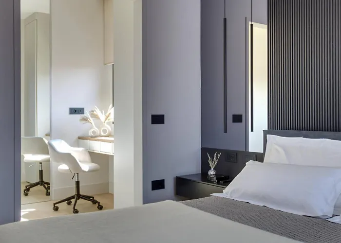Elegant New Luxe 2br Azulis Apartment#7 - Big Terrace - Smart Check-in - Free Secure Parking Апартаменты Ольбия